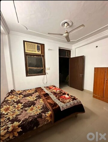 Bedroom in 1 BHK Builder Floor at Saket – for Rent