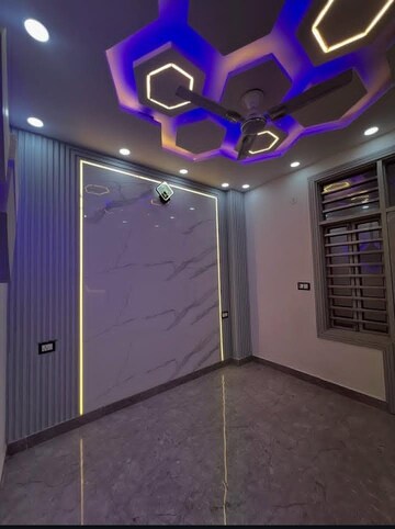 Bathroom in 3 BHK Builder Floor at Sector 35 – for Sale
