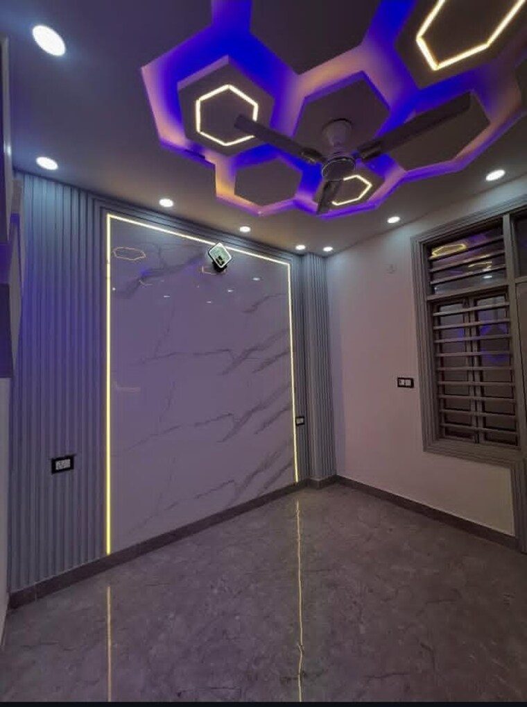 Bathroom, sector 35 3 Bedroom 3150 Sq.Ft. Builder Floor In Sector 35 Faridabad 8974462