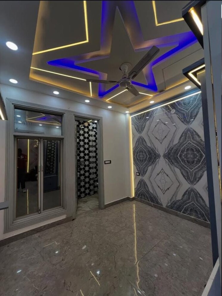 Living Room, sector 35 3 Bedroom 3150 Sq.Ft. Builder Floor In Sector 35 Faridabad 8974462