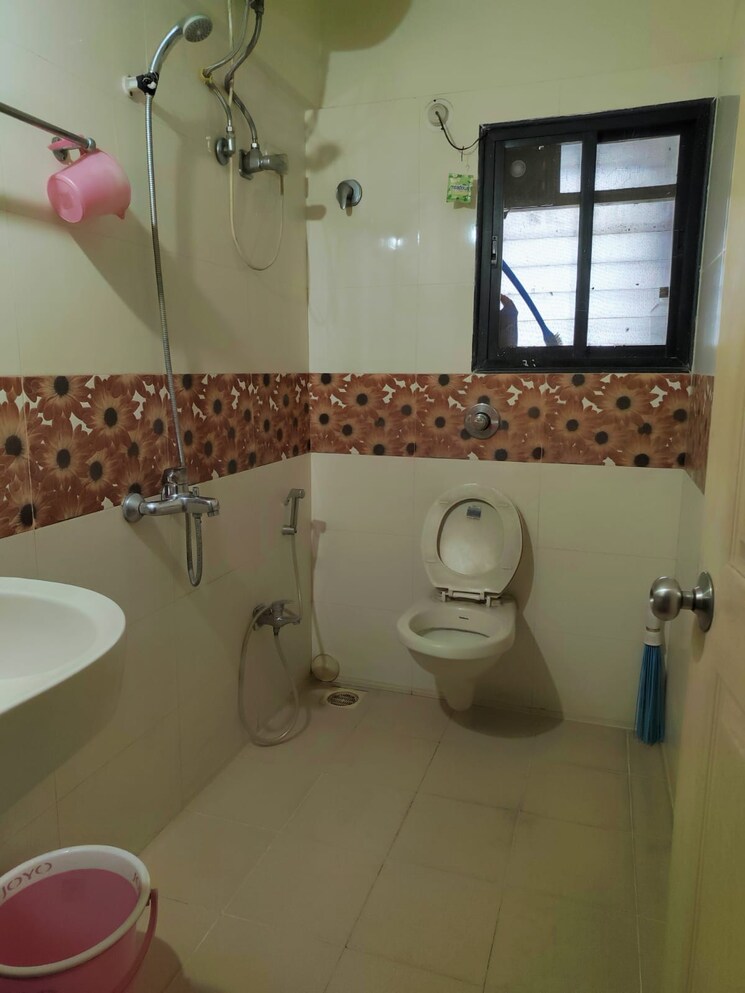 Bathroom, sawan-highness 3 Bedroom 1598 Sq.Ft. Apartment In Kharghar Navi Mumbai 8974445