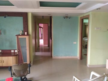 Living Room in 4 BHK Apartment at Eugene Apartment, Borivali West – for Sale
