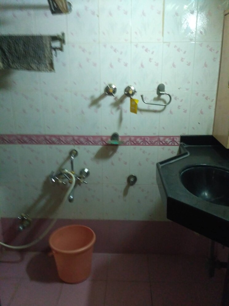 Bathroom, eugene-apartment 4 Bedroom 1200 Sq.Ft. Apartment In Borivali West Mumbai 8974469
