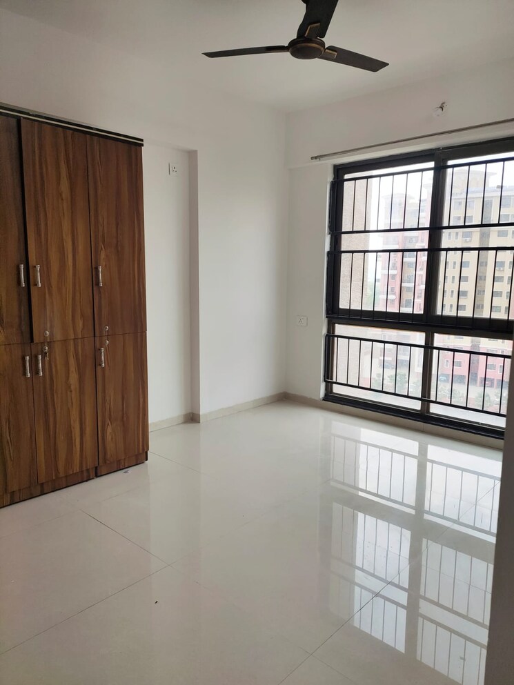 Room, sai-sankul 2 Bedroom 950 Sq.Ft. Apartment In Rahatani Pune 8974504