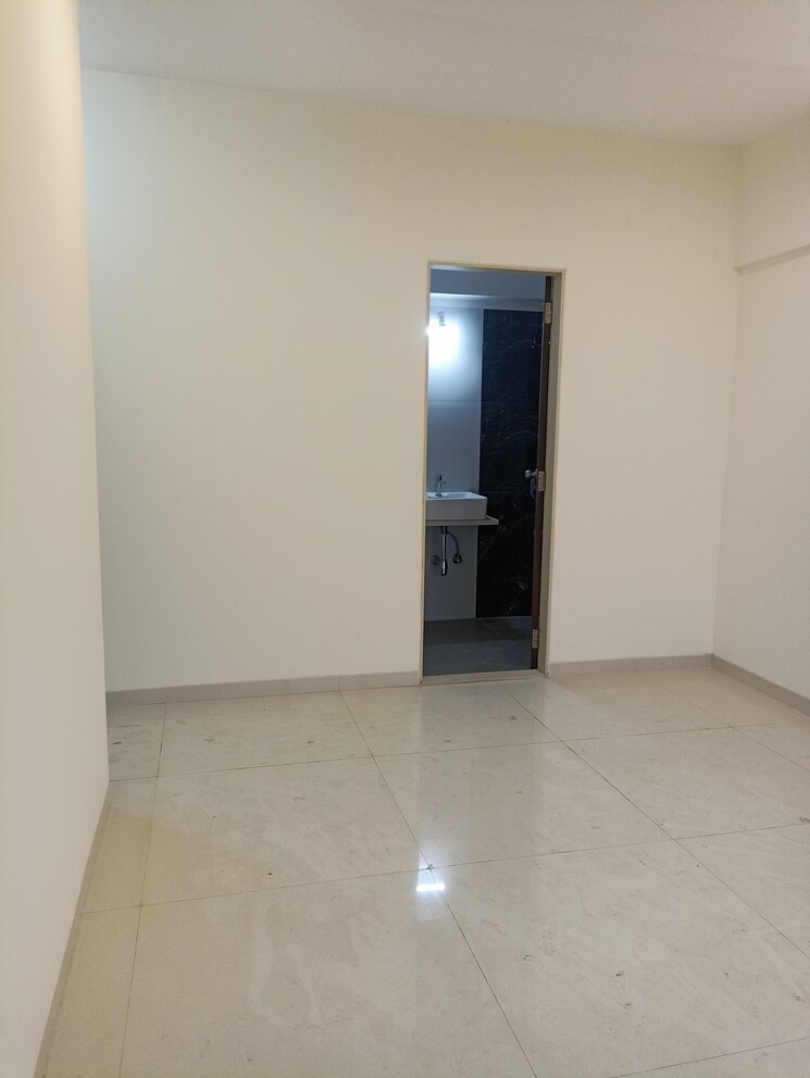 Room, mallhar-bhimashankar-heights 3 Bedroom 995 Sq.Ft. Apartment In Dahisar West Mumbai 8974526