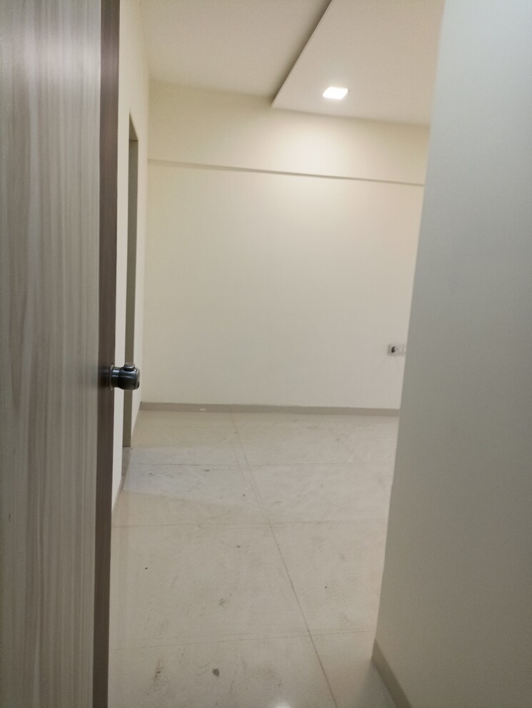 Room, mallhar-bhimashankar-heights 3 Bedroom 995 Sq.Ft. Apartment In Dahisar West Mumbai 8974526