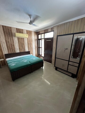 Room in 2 BHK Apartment at Maya Garden City, Lohgarh – for Rent