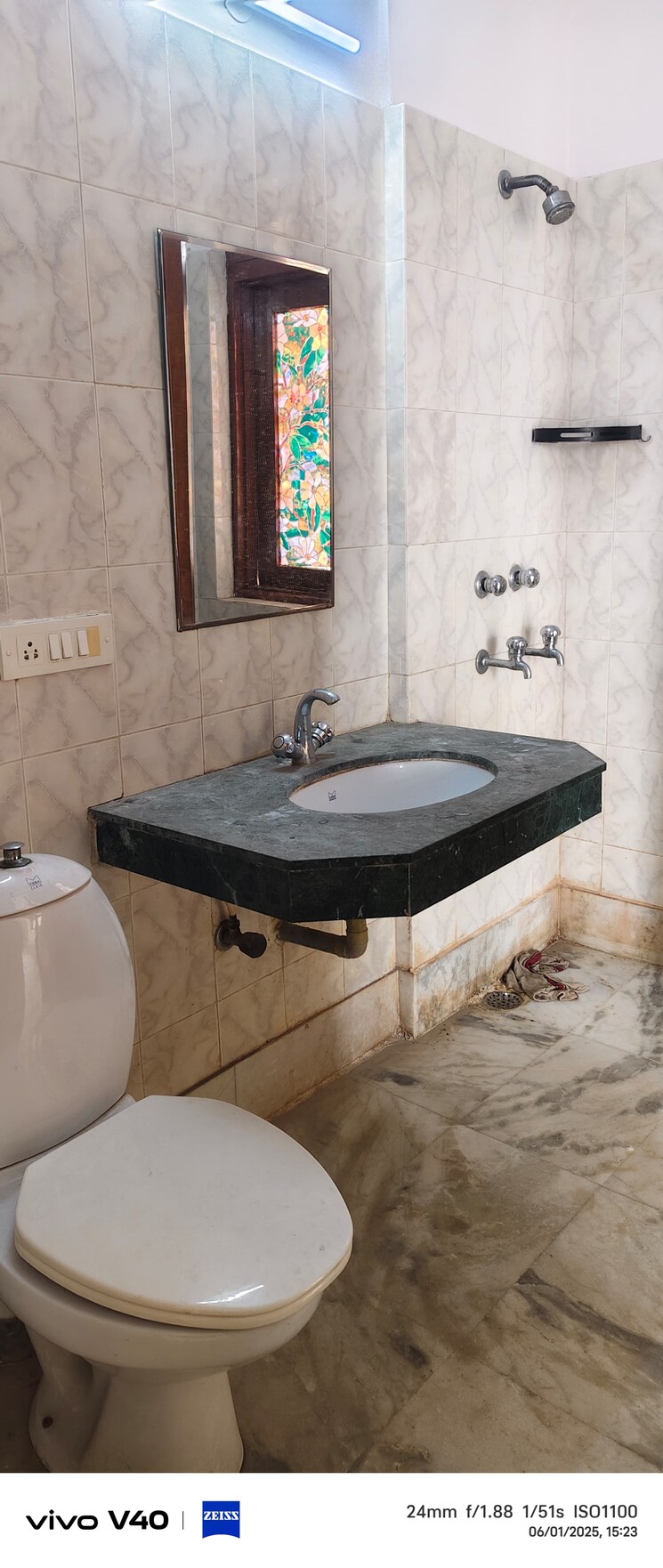 Bathroom, sector 19 dwarka 3 Bedroom 2000 Sq.Ft. Apartment In Sector 19 Dwarka Delhi 8974606