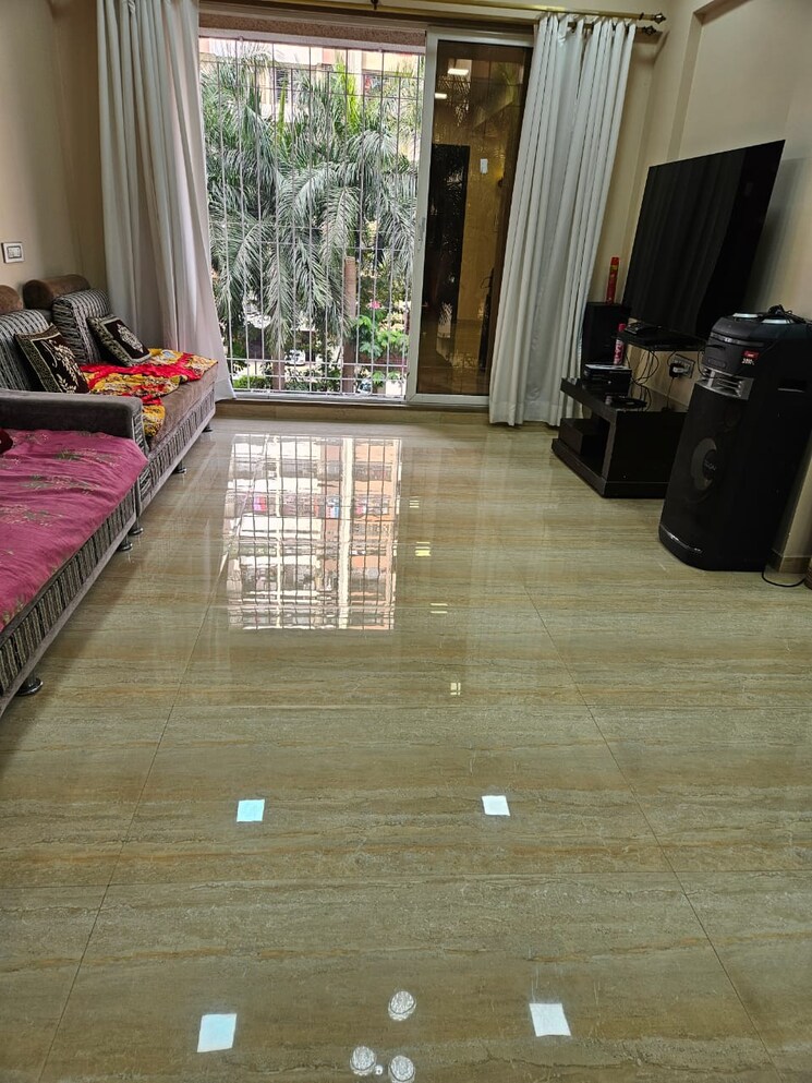 Living Room, rashmi-signature 4 Bedroom 2200 Sq.Ft. Apartment In Mira Road Thane 8974617