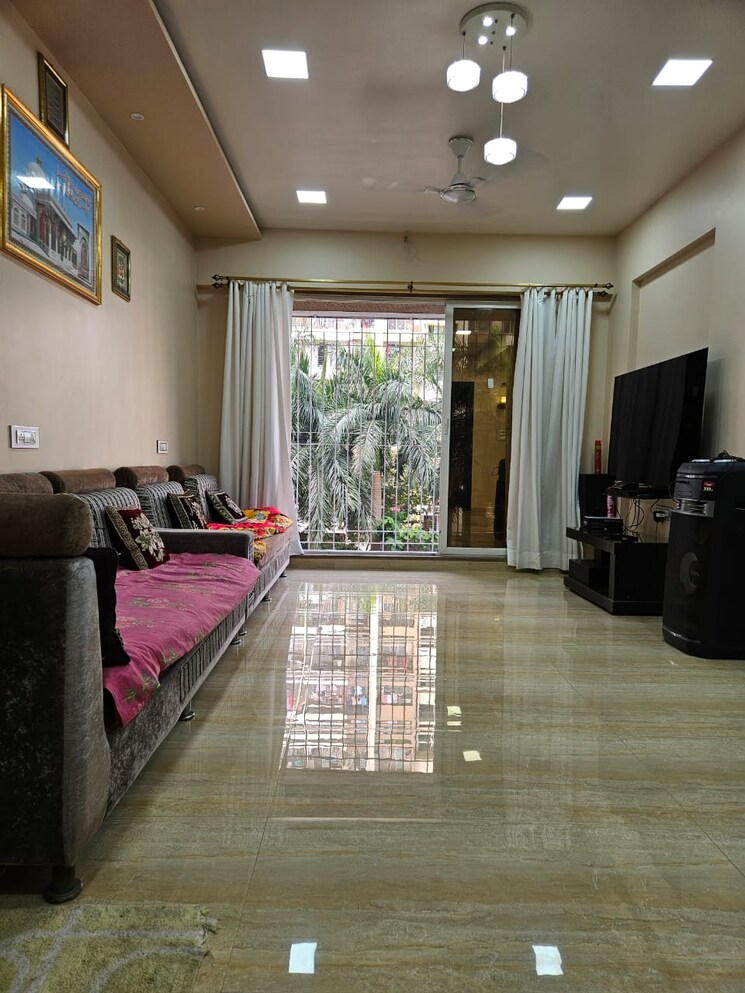 Bedroom, rashmi-signature 4 Bedroom 2200 Sq.Ft. Apartment In Mira Road Thane 8974617