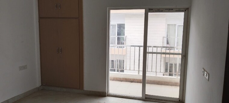 Room, uninav-eden 3.5 Bedroom 2090 Sq.Ft. Builder Floor In Raj Nagar Extension Ghaziabad 8974642