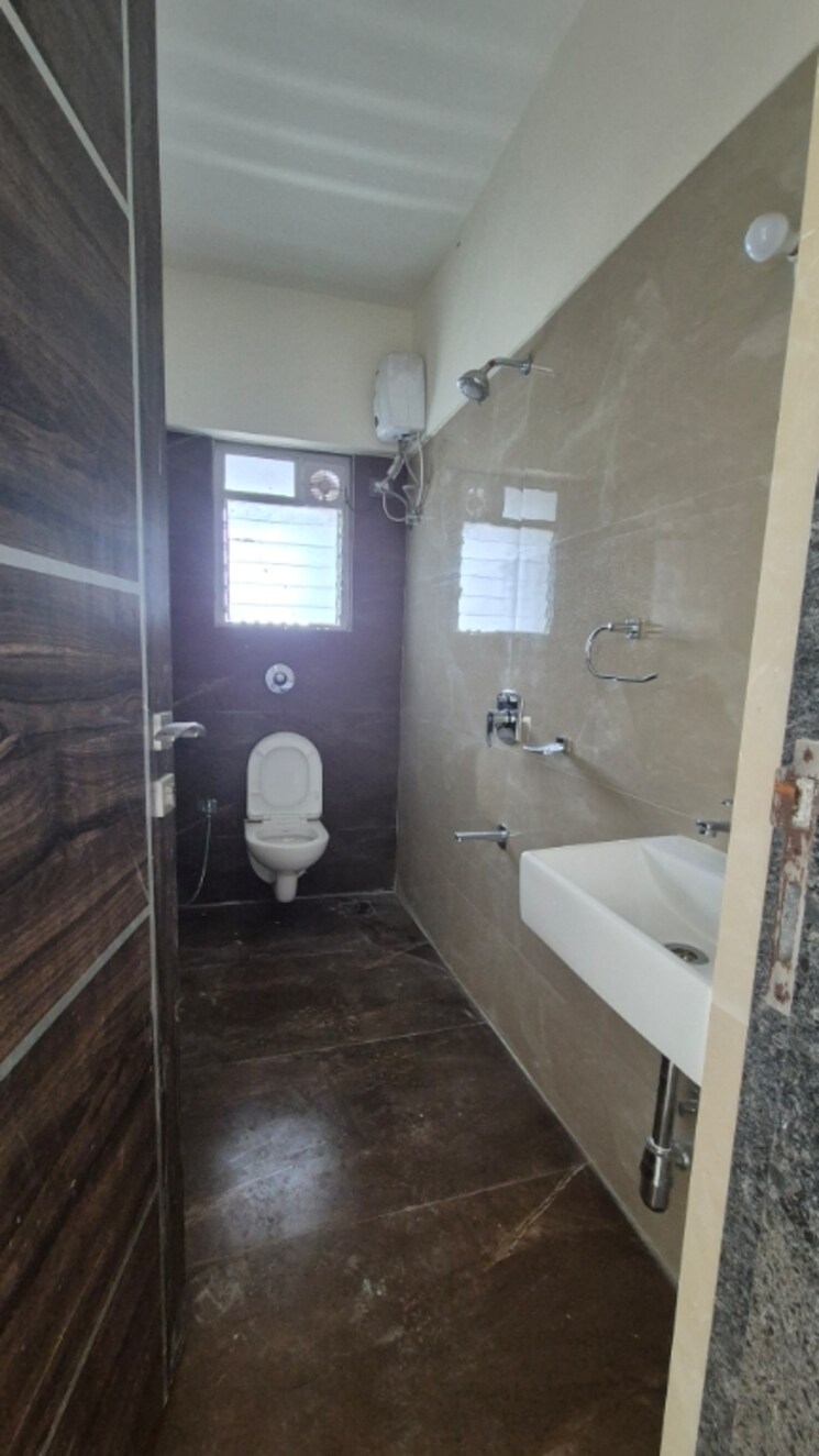 Bathroom, siddheshwar-shivoham-enclave 1 Bedroom 441 Sq.Ft. Apartment In Borivali East Mumbai 8974676