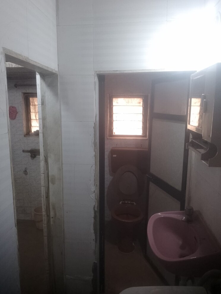 Bathroom, salvi-nivas 1 Bedroom 545 Sq.Ft. Apartment In Kalwa Thane 8974680