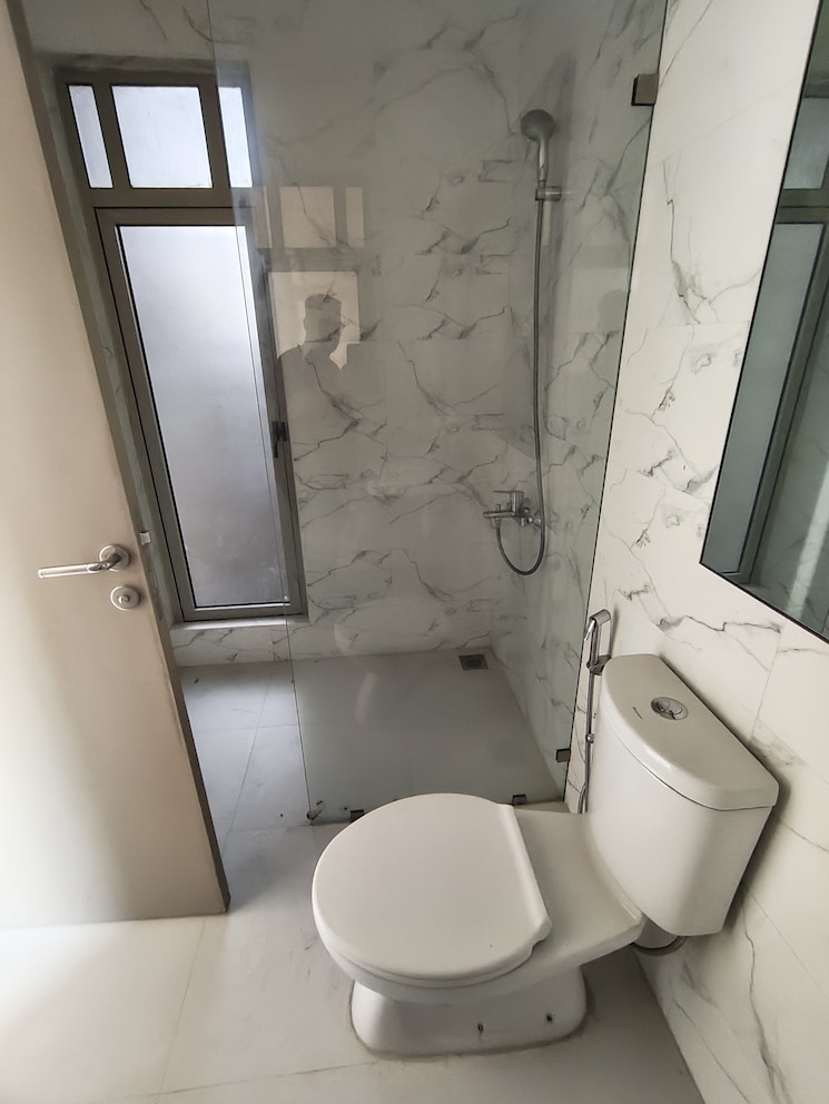 Bathroom, hiranandani-fortune-city 3.5 Bedroom 1826 Sq.Ft. Apartment In New Panvel Navi Mumbai 8974694