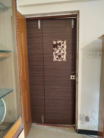 Furnished Amenities in  Shop at Rashi Tower, Goregaon East – for Rent