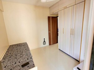 Room in 2 BHK Apartment at Pratiksha Apartments Kopar Khairane, Kopar Khairane – for Sale