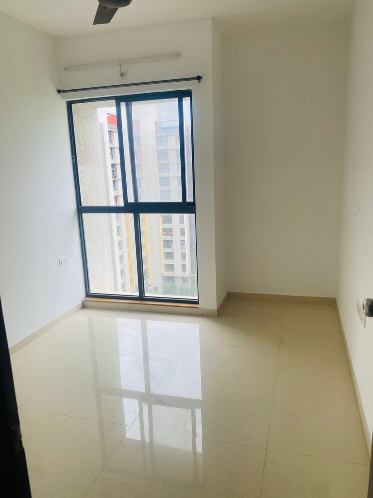 Room, lodha-downtown 2 Bedroom 587 Sq.Ft. Apartment In Dombivli East Thane 8974728