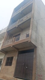 4000 Sq.Ft. Showroom in Gaur 14th Avenue High Street