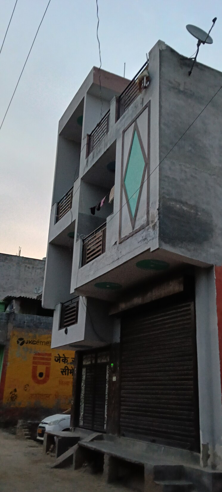 Exterior View, gaur-14th-avenue-high-street Commercial Showroom 4000 Sq.Ft. In Sector 16c Greater Noida Greater Noida 8974774