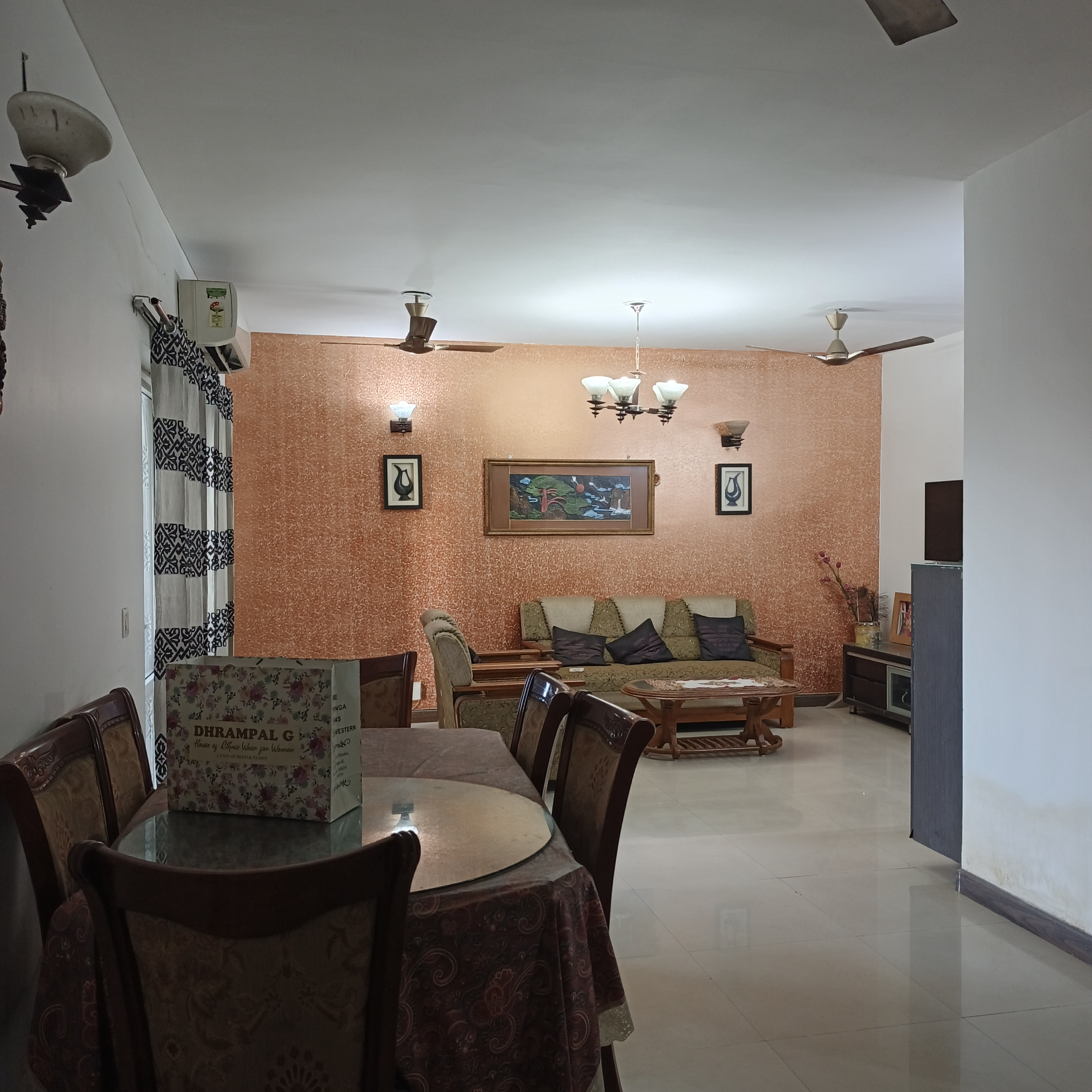 3.5 BHK + Servant Room Apartment For Rent in BPTP Park Grandeura