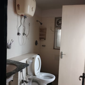 Bathroom in 3.5 BHK Apartment at BPTP Park Grandeura, Sector 82 – for Rent