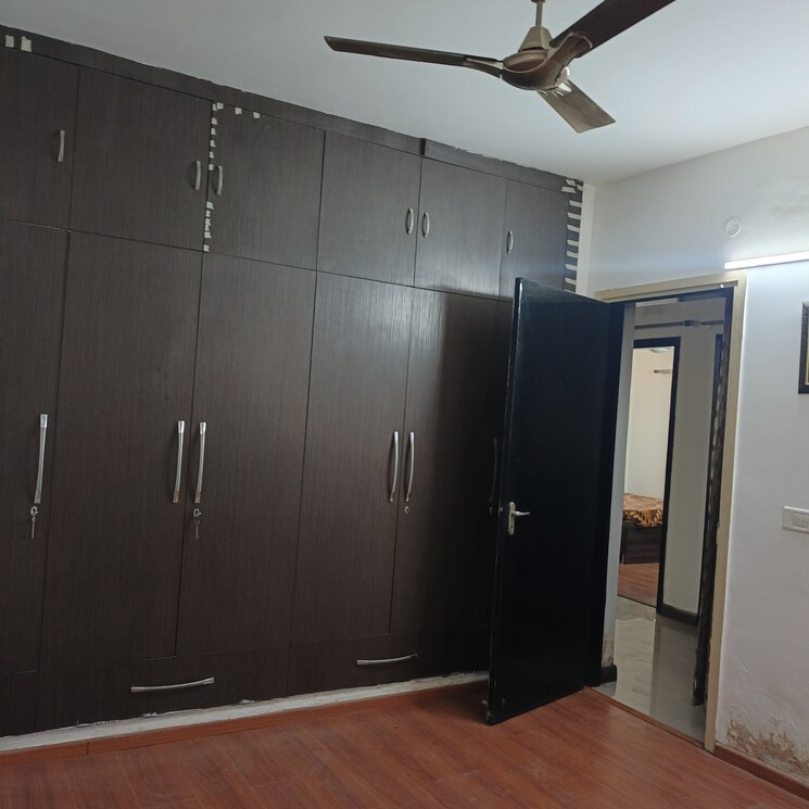 Room, bptp-park-grandeura 3.5 Bedroom 2032 Sq.Ft. Apartment In Sector 82 Faridabad 8974798