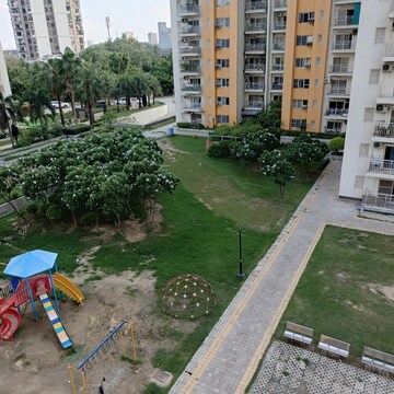 3.5 BHK Apartment – Exterior View View at BPTP Park Grandeura, Sector 82 - for Rent