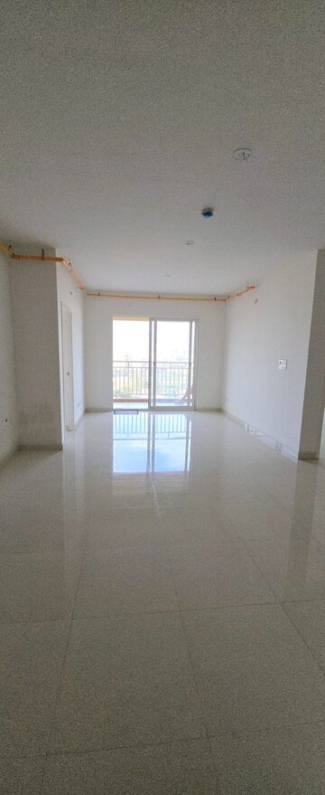 Room in 3 BHK Apartment at GM Global Techies Town, Electronic City Phase I – for Sale