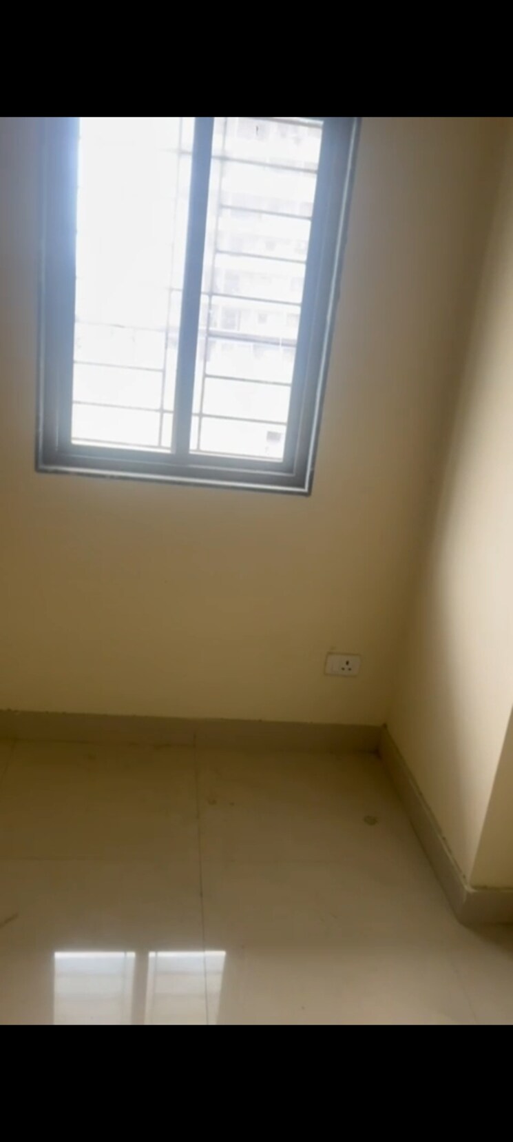 Room, sector 23 dwarka 1 Bedroom 450 Sq.Ft. Apartment In Sector 23 Dwarka Delhi 8974791