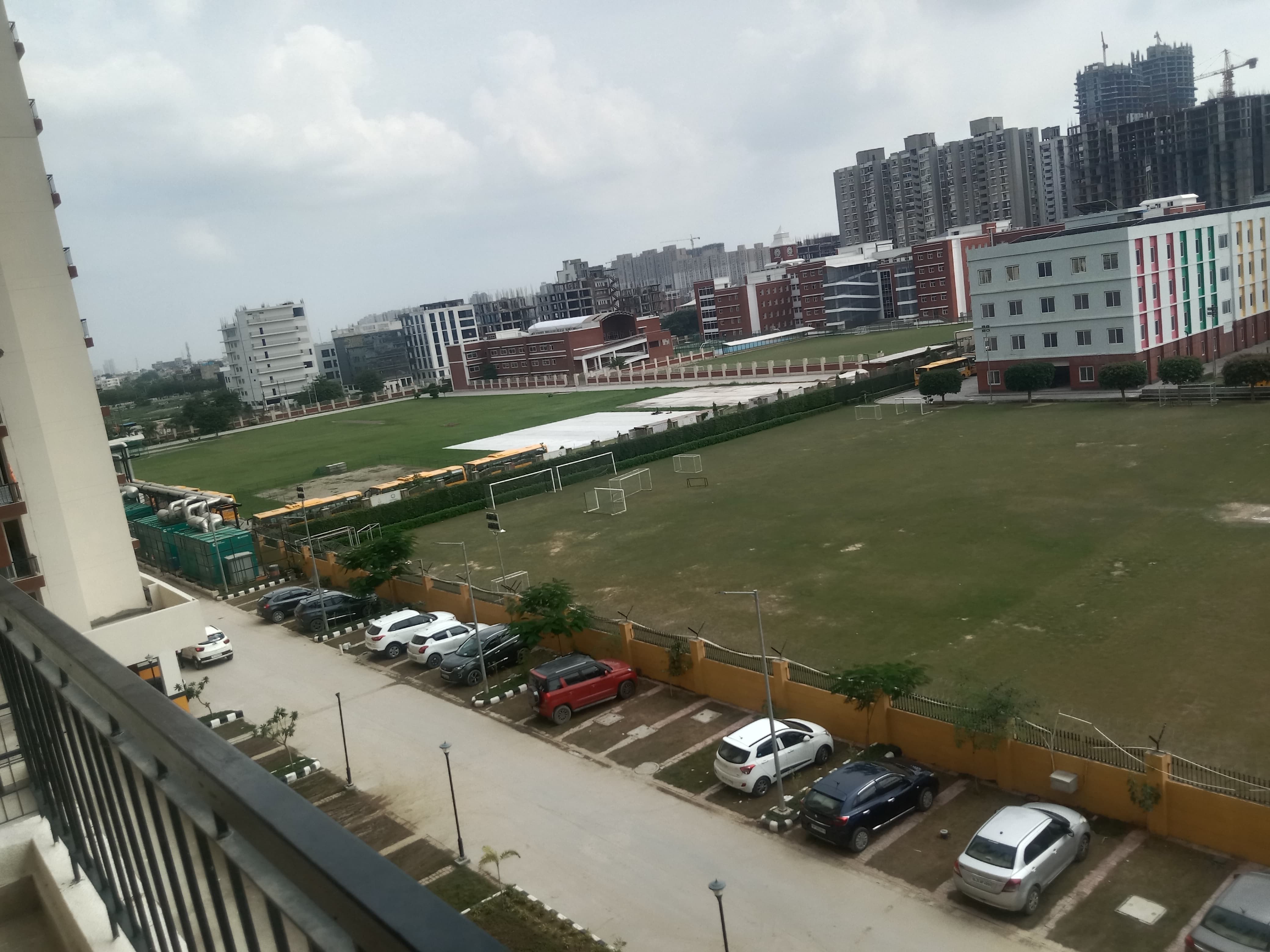 2 BHK + Extra Room 984 Sq.Ft. Apartment in Anthem French Apartment