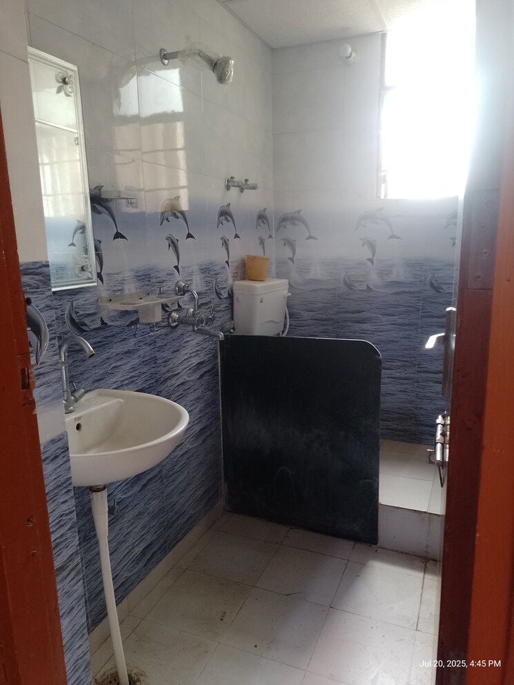 Bathroom, omaxe-gh6-ews-and-lig 1 Bedroom 410 Sq.Ft. Apartment In Sarsawan Lucknow 8974888