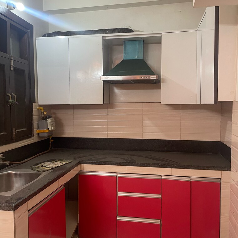Kitchen, vaishali sector 4 3 Bedroom 1800 Sq.Ft. Builder Floor In Vaishali Sector 4 Ghaziabad 8974882