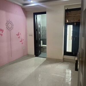 Room in 3 BHK Builder Floor at Vaishali Sector 4 – for Sale