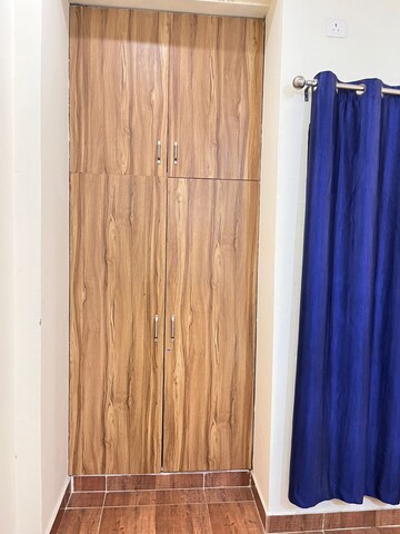 Furnished Amenities in 3.5 BHK Builder Floor at Sahastradhara Road – for Rent