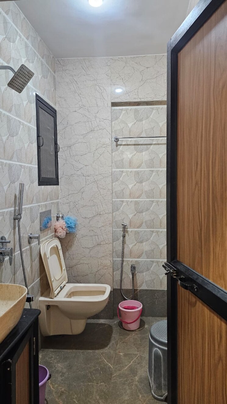 Bathroom, vakratunda-residency 1 Bedroom 650 Sq.Ft. Apartment In Dhokali Thane 8974917