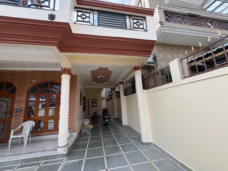  Parking, sahastradhara road 3 Bedroom 1805 Sq.Ft. Independent House In Sahastradhara Road Dehradun 8974931
