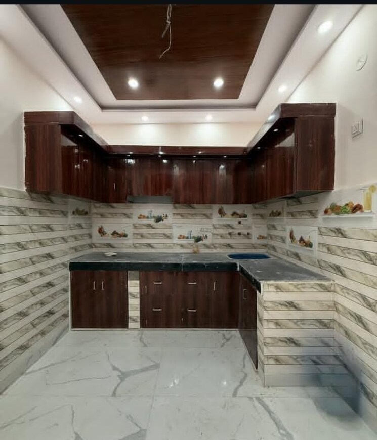 Kitchen, sector 33 2.5 Bedroom 2250 Sq.Ft. Builder Floor In Sector 33 Faridabad 8974944
