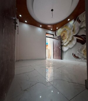 Bedroom in 2.5 BHK Builder Floor at Sector 33 – for Sale