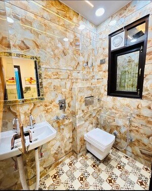 3 BHK Builder Floor For Sale in Sector 32