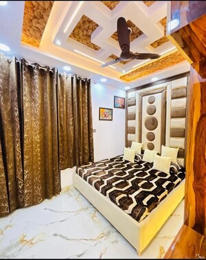 Bedroom in 3 BHK Builder Floor at Sector 32 – for Sale