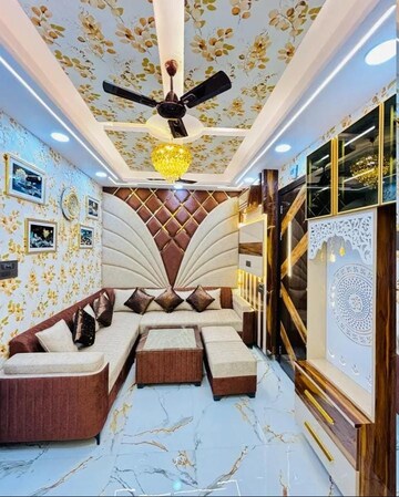 Staircase in 3 BHK Builder Floor at Sector 32 – for Sale