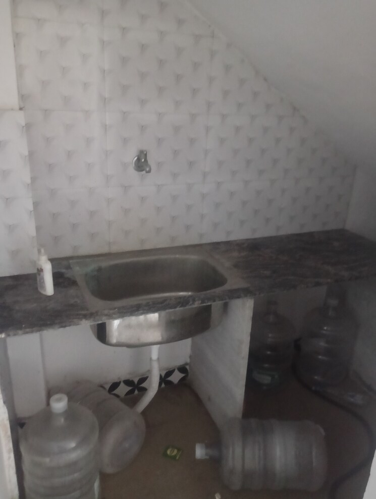 Floor Plan, sector 31 Commercial Office Space 1650 Sq.Ft. In Sector 31 Faridabad 8974992