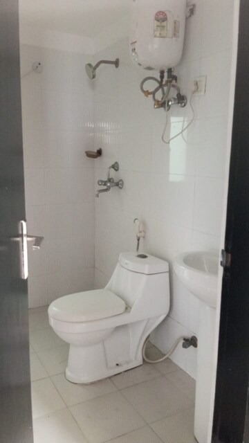 Bathroom in 3.5 BHK Apartment at Nirala Estate, Tech Zone 4 Greater Noida – for Sale