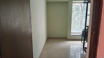 Room in 2 BHK Apartment at Sree Mangal Queens Tower, Aundh – for Rent