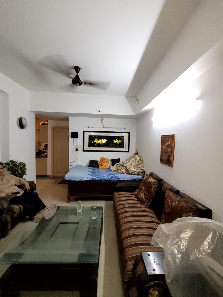 Living Room, eros-sampoornam 3 Bedroom 1425 Sq.Ft. Apartment In Sector 2 Greater Noida Greater Noida 8975032