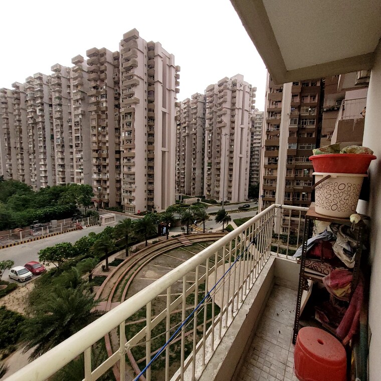 Balcony, eros-sampoornam 3 Bedroom 1425 Sq.Ft. Apartment In Sector 2 Greater Noida Greater Noida 8975032