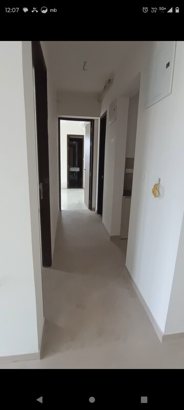 2 BHK Apartment For Rent in Indiabulls One Indiabulls, Pokhran Road No Two