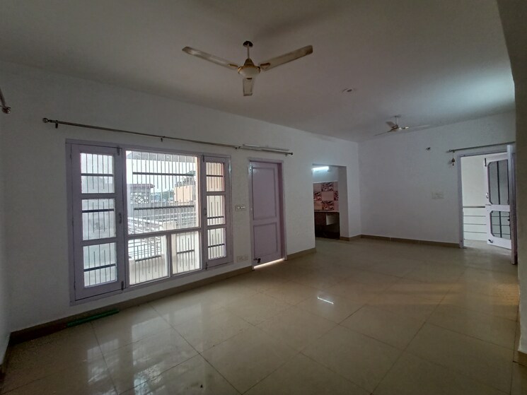 Room, sector 10 2 Bedroom 1500 Sq.Ft. Independent House In Sector 10 Panchkula 8975027