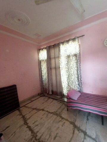 Bedroom in 2 BHK Independent House at Sector 16 – for Rent