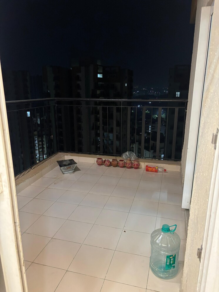 Bathroom, amrapali-centurian-park 2 Bedroom 1150 Sq.Ft. Apartment In Tech Zone 4 Greater Noida Greater Noida 8975054